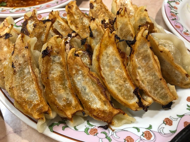 餃子の王将 水道橋店 水道橋駅 餃子100個を目指せ 食べ飲み放題メニューをシバき散らす ぶるちゃんグルメ